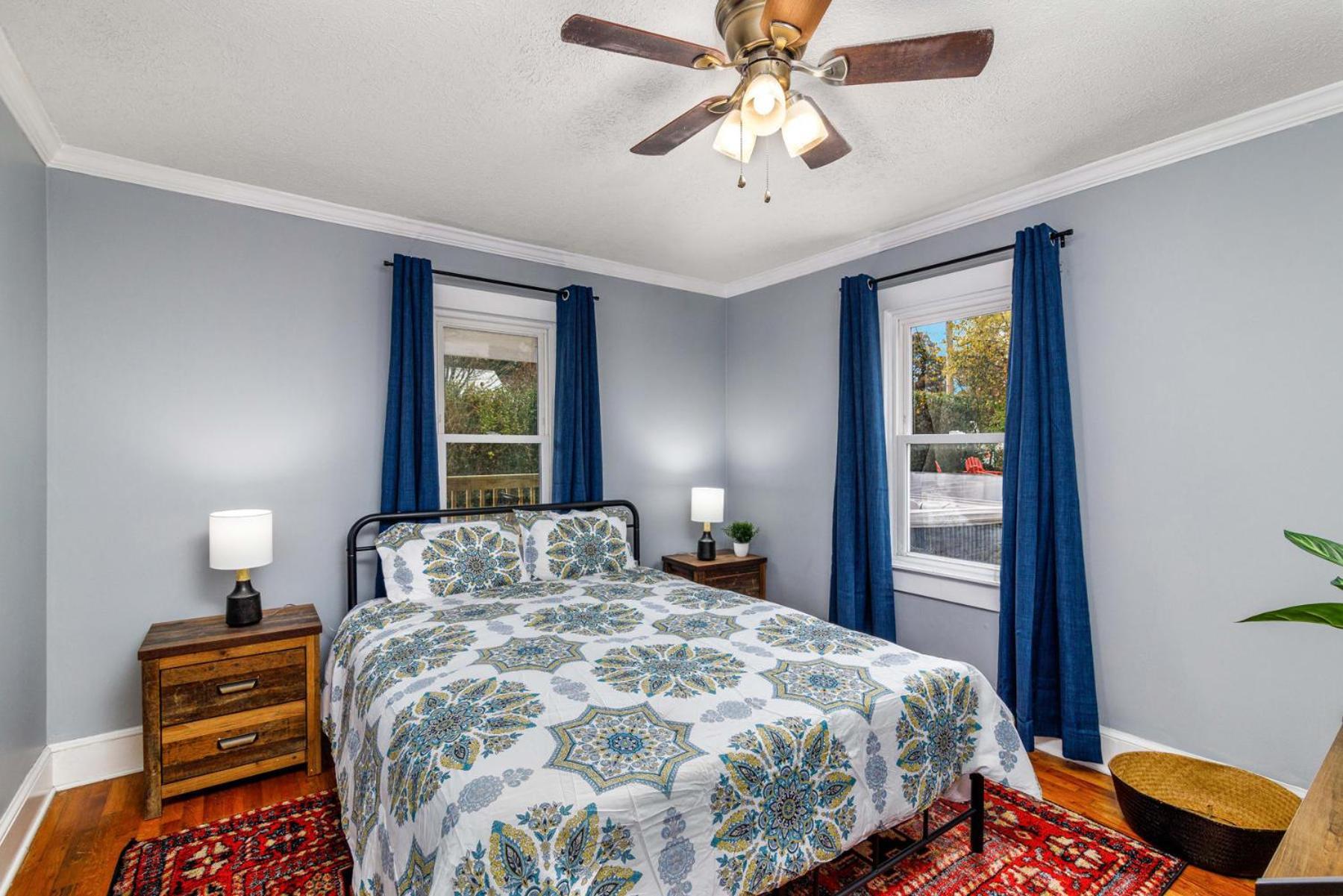New River Gorge Cottage W Hot Tub, Fire Pit, Grill Oak Hill Buitenkant foto